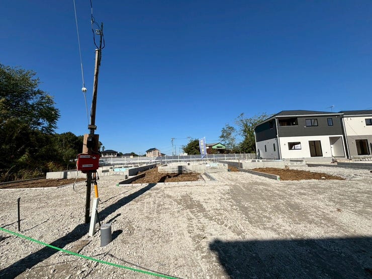 【外観】
現況です。現場写真は随時更新いたします。