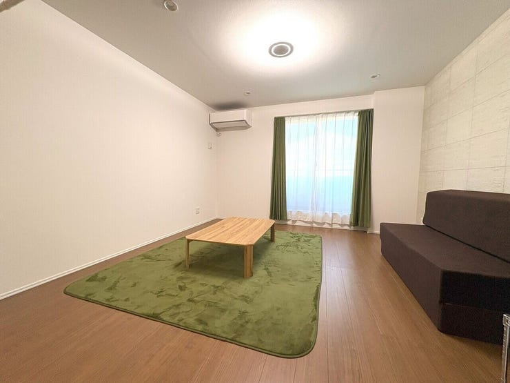 ◇約16帖の広々としたリビングは、家族全員がゆったりと過ごせる贅沢な空間