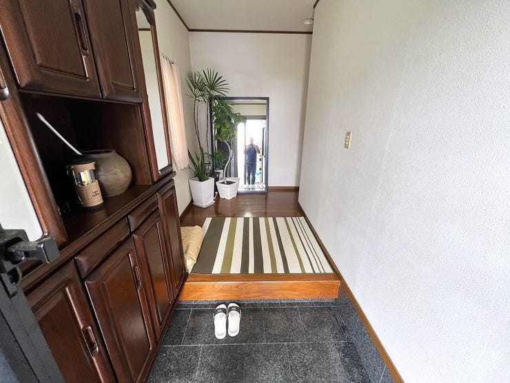 玄関にはシューズボックス完備◎