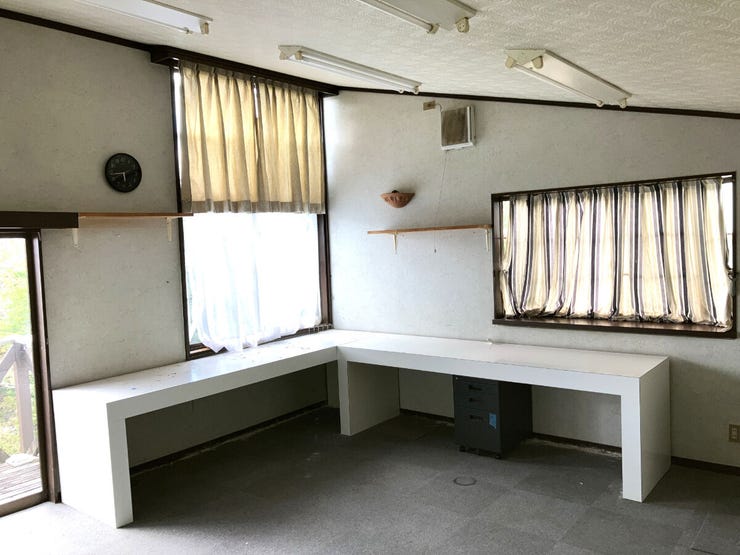 2階 元事務所スペース