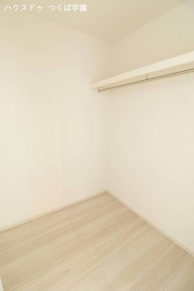 畳んだ洗濯物は大容量のファミリークロークに収納可能です♪