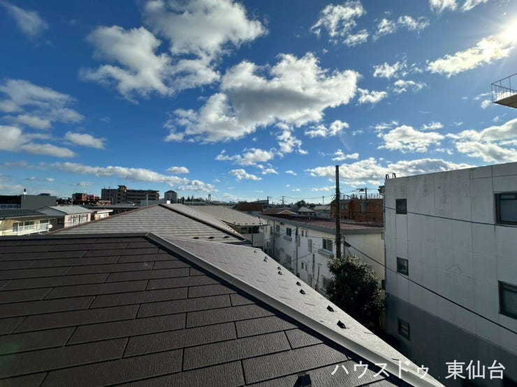 3階南向きバルコニーで日当たり眺望良好♪