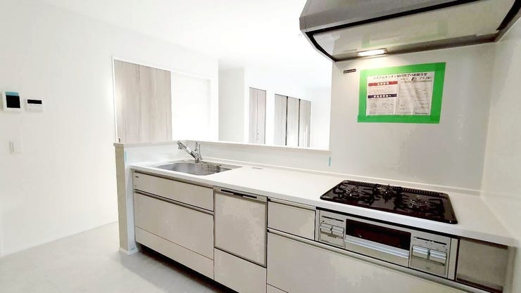 真新しいキッチンで楽しくお料理