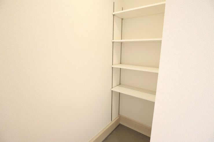 ◇土間収納◇ 同仕様
土間収納には靴はもちろん、お部屋に入れたくないスポーツ用品や工具類など収納できます♪