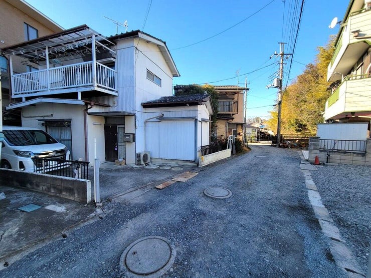 ※当該地は市街化調整区域に位置し、原則(再)建築不可
※再建築の際は、がけ条例の規制がかかる可能性・私道通行掘削の合意書が必要になる場合がございます。
※当該地は埋蔵文化財「A-37号遺跡」包蔵地