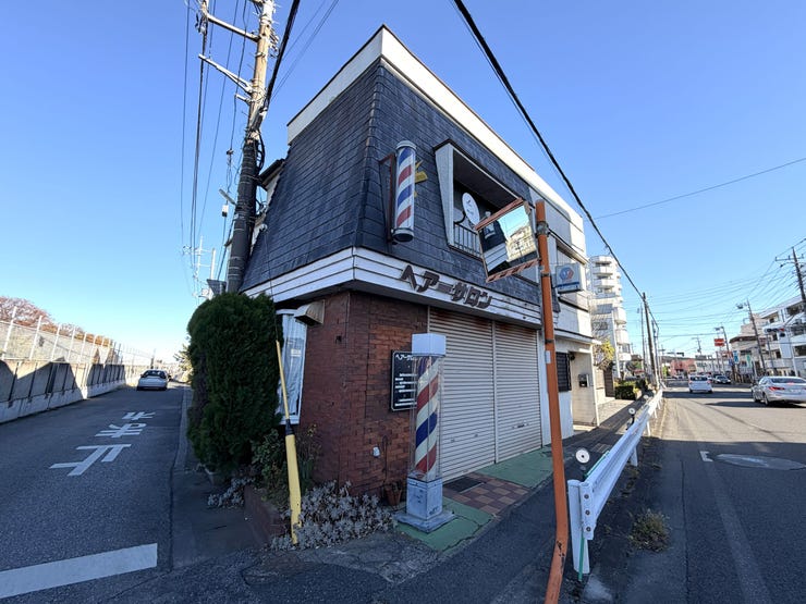 【外観】
◇JR京浜東北・根岸線/武蔵野線「南浦和駅」まで徒歩約18分(約1400m)
バス停「太田窪5丁目」が徒歩約2分(約130m)の近さで利用しやすい♪
→毎日の通勤・通学に便利!