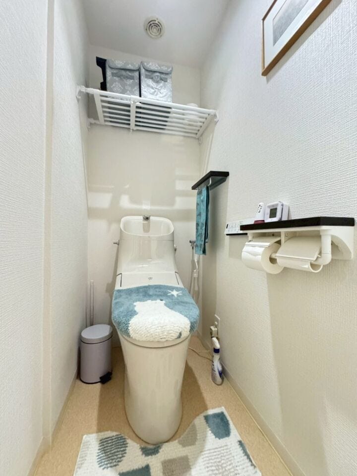 ≪トイレ≫
手洗い一体型のウォシュレットトイレです。