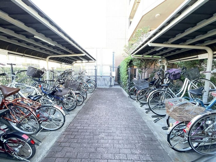 ◇駐輪場
※駐輪場使用の場合、別途登録料200円/台が発生します。