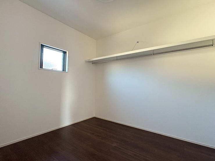 【現況販売】2階納戸です。