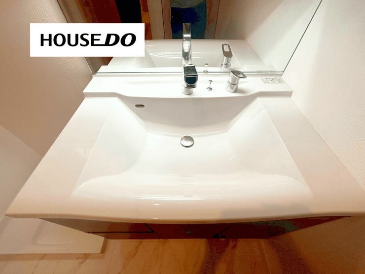 ボウル周りが広いから、水はねしにくくお掃除もラクラク。清潔感も保てます♪