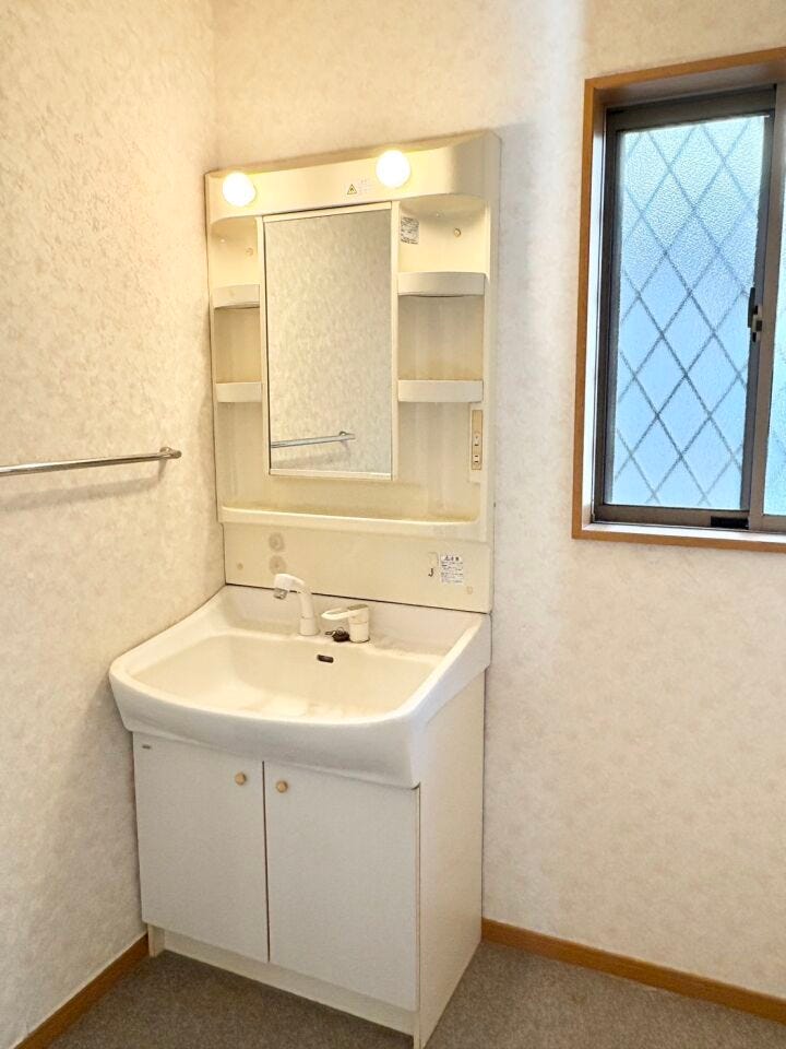 暮らしを快適に変えるシャワー付洗面台