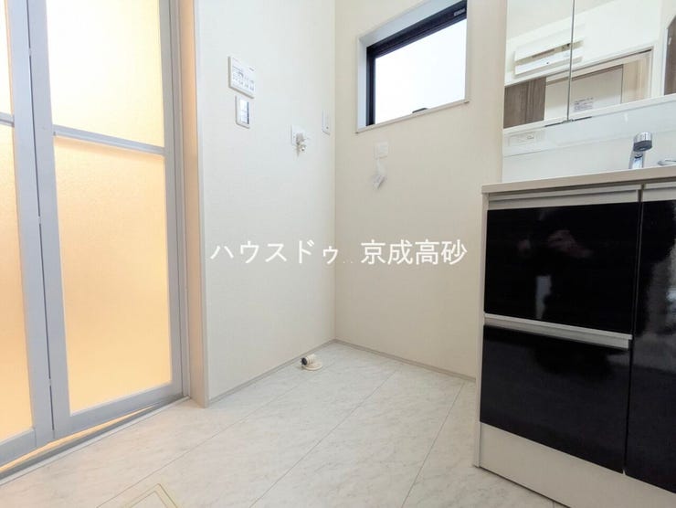 洗濯機置き場のスペースを確保しています!是非、現地にてスペースを確認してみてください。