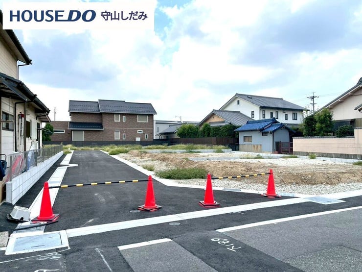 【前面道路】現地をご覧いただき、周辺環境なども一緒に ご確認いただけます!周辺環境もご案内いたします!安心してお住まいが購入出来るようサポート致します! お気軽にお問い合わせくだいませ◎