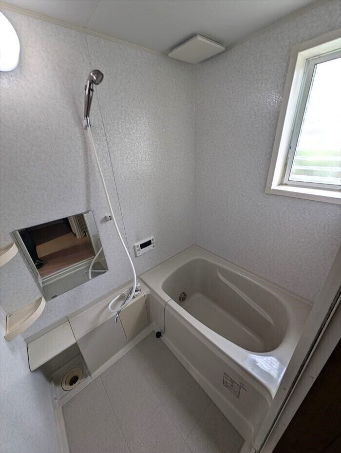 追い炊き機能が付いた経済的なユニットバス