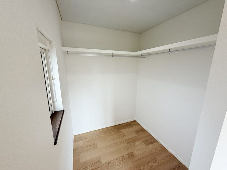 2F洋室8畳ウォークインクローゼット