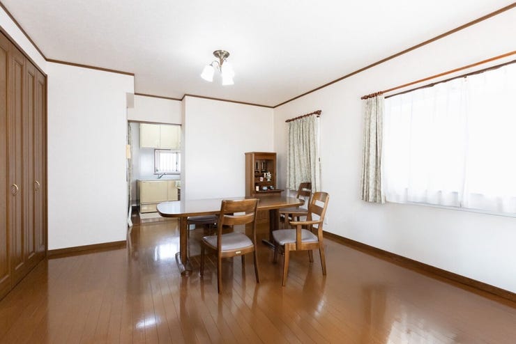 1階のリビングです。日当たり良好です。