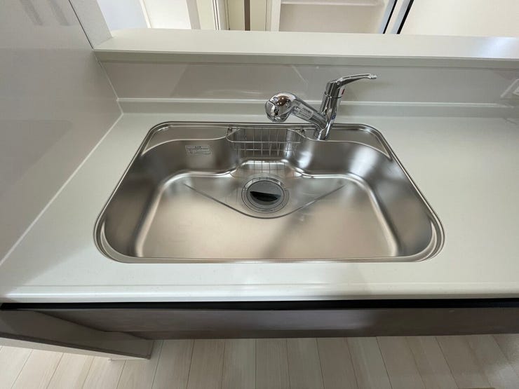 ○浄水器○
お料理や飲料水などにも安心してご使用いただけます♪