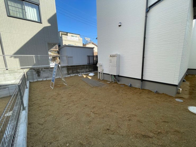 ◇庭◇
お子様が遊べる広さです♪
おうち時間も楽しめます♪