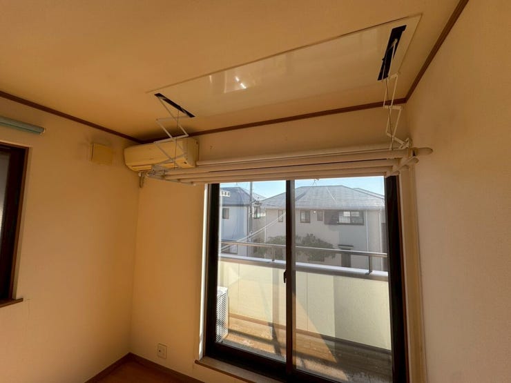 自動室内物干機で雨の日も安心♪