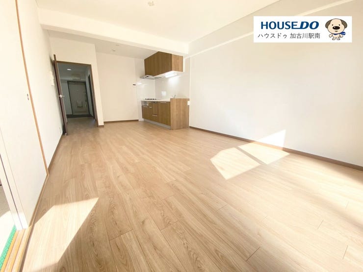 家族が自然と集まる、心の中心、笑顔があつまる、あたたかい場所。“ただいま”、が聞こえるリビング♪