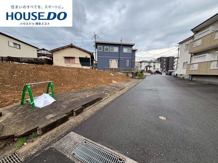 【12月14日撮影】*現在建築中のため、現地にて最寄りスーパーやバス停などの周辺環境をご確認頂く現地見学のほか、近隣の同施工会社完成物件へのご案内も可能です。完成イメージの参考にしてください。