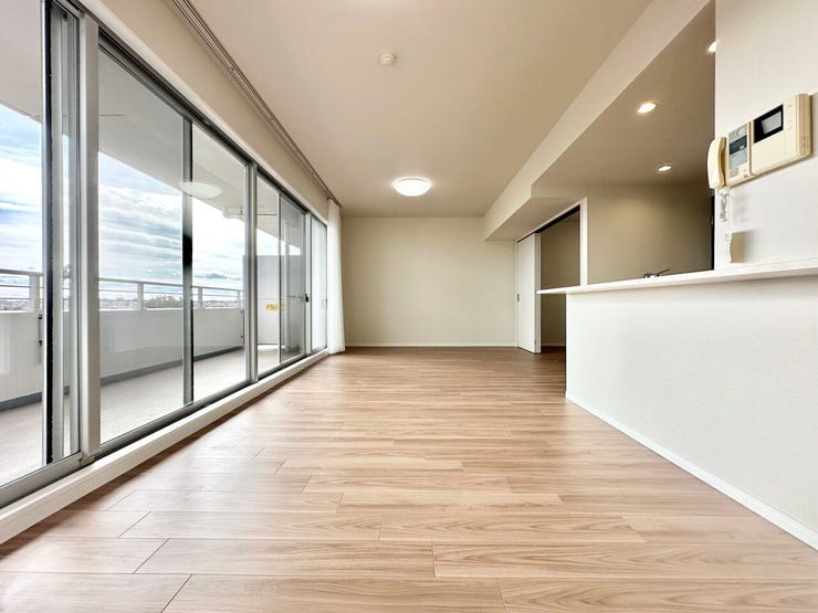 R7年10月内装リノベーション工事完了♪