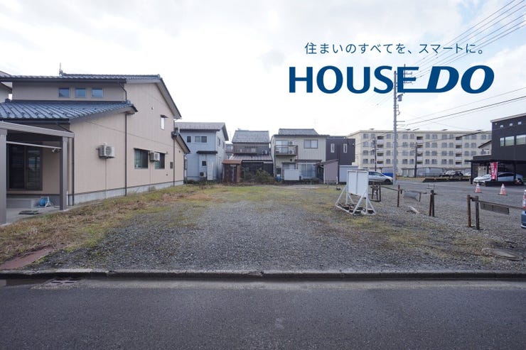 【外観】
土地面積約272.72㎡(約82.49坪)・間口約12.0m♪現況更地で、現況渡しとなっております♪建築条件はございません♪皆様よりのお問い合わせお待ちしております♪