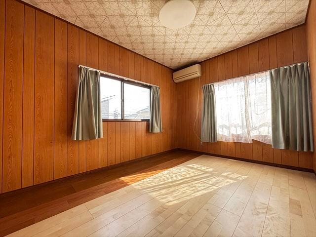 (2025年10月10日 撮影)