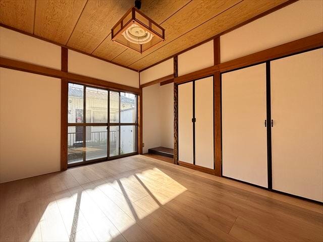 (2025年10月10日 撮影)