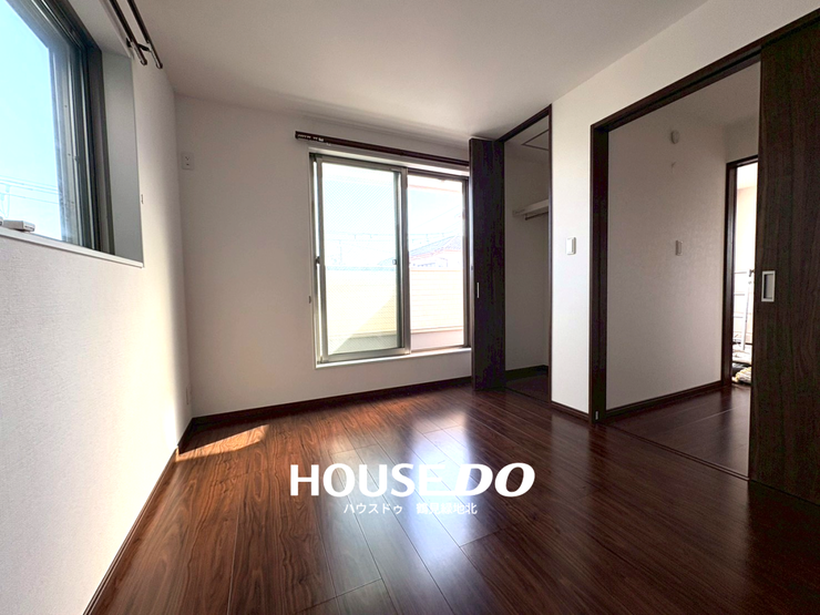 角地ですので、どのお部屋からも明るい日差しが差し込みます♪