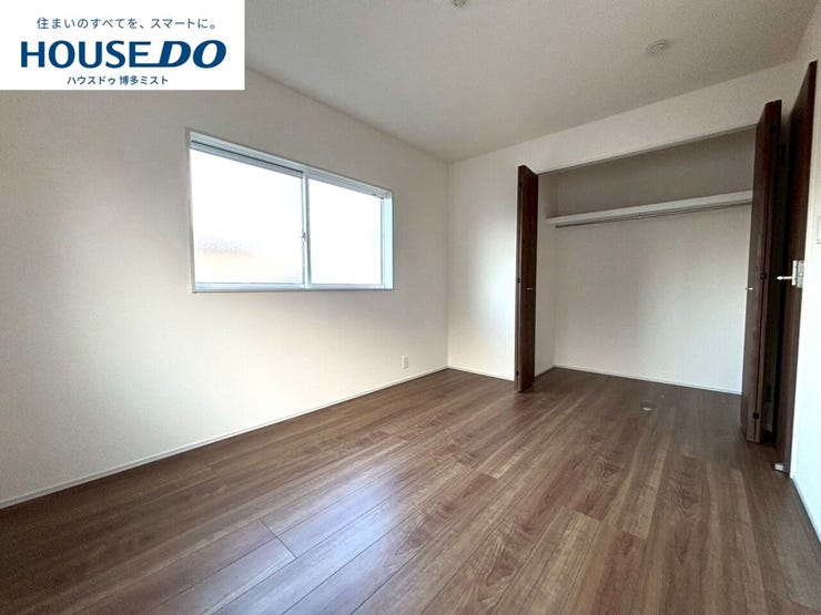 【家族のプライベート空間】お子様の成長に合わせて、プライバシーを考えた子供部屋も大切。収納や採光を考え、過ごしやすい空間に。