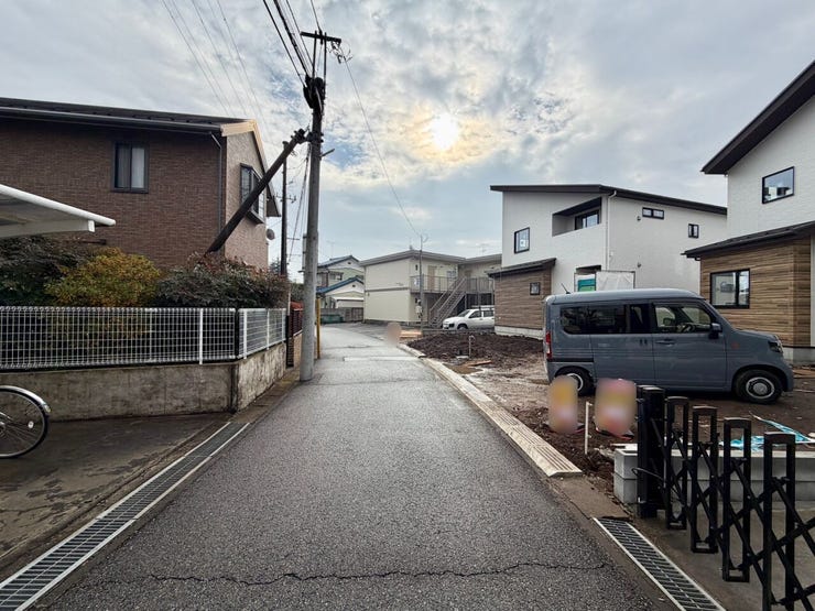 周辺は閑静な住宅街♪