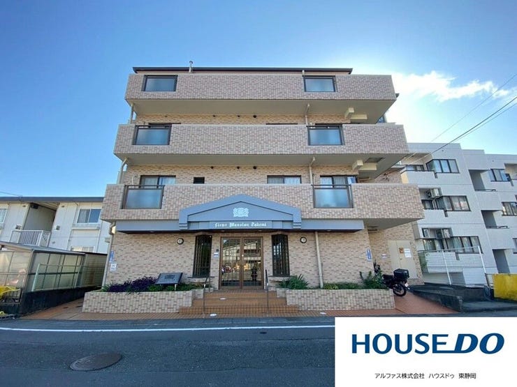 【外観】
5階建てマンション
オートロック付き♪