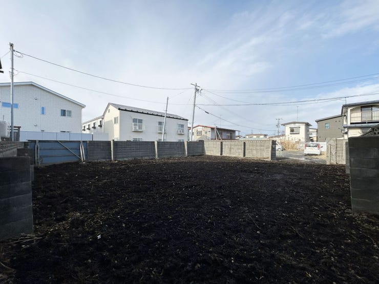 現地(2025年12月)撮影
◎建築条件無し◎
詳細は、ハウスドゥ 八戸市庁前へお気軽にお問い合わせください♪