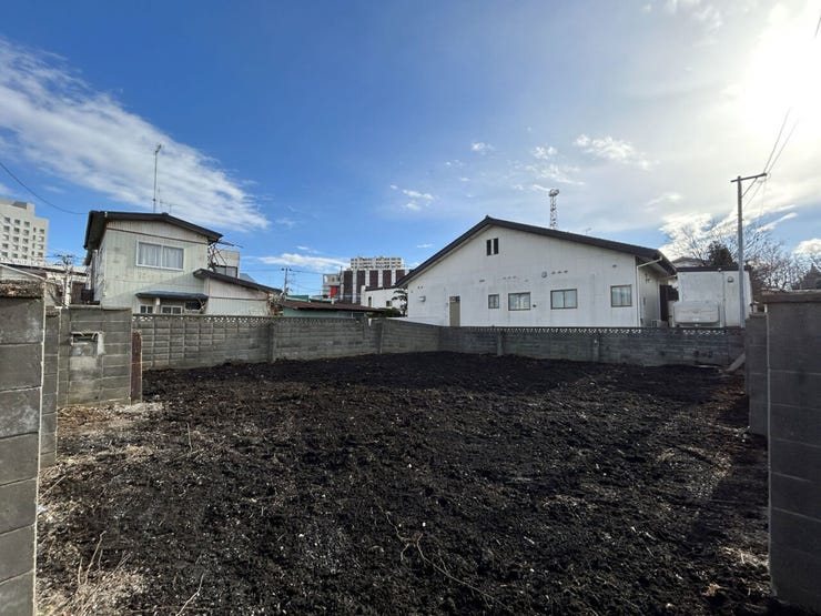 現地(2025年12月)撮影
◎建築条件無し◎
詳細は、ハウスドゥ 八戸市庁前へお気軽にお問い合わせください♪