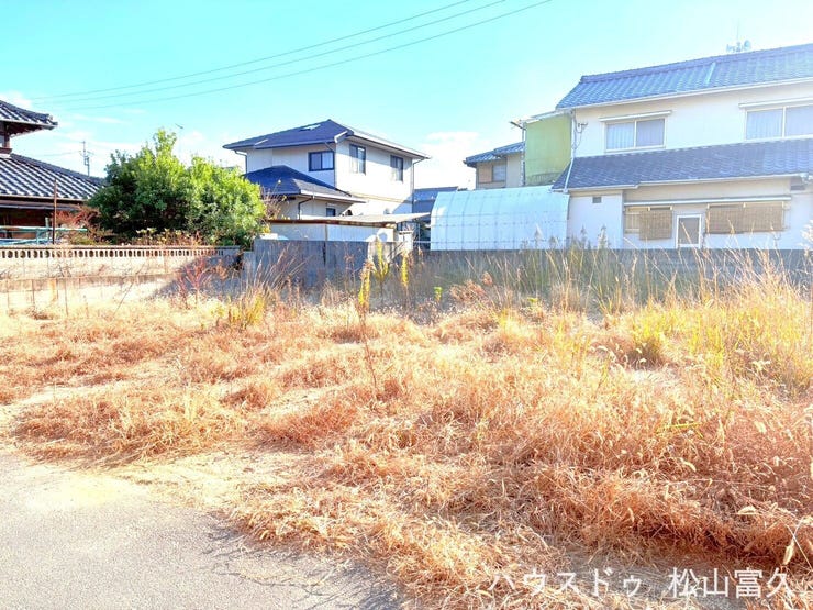 【外観】
閑静な住宅地!
41坪建築条件なし!!