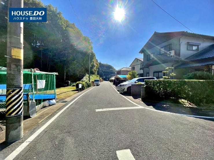 ■東山小学校・美里中学校■
見るだけ聞くだけOK!
【不動産のことならなんでも / ハウスドゥ豊田大林】