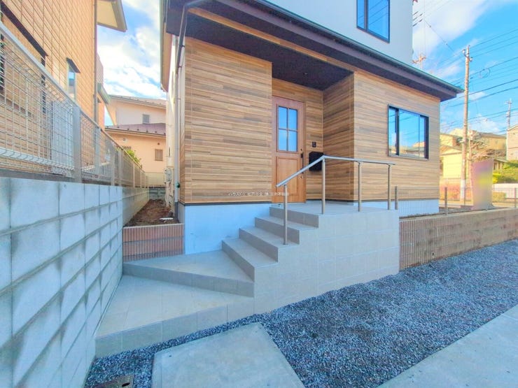 ◎玄関ポーチ(12/22撮影)