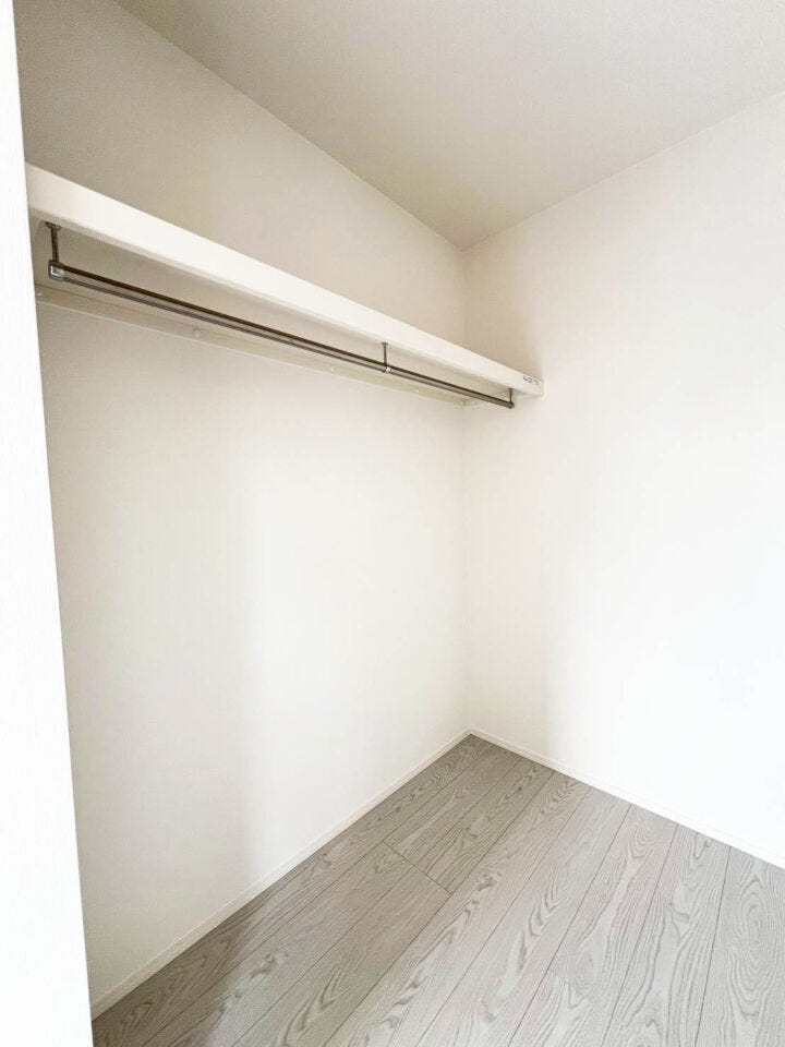 【駐車場3台以上】24時間換気システム♪複層ガラス♪トイレ2ヶ所♪LDK18帖以上♪