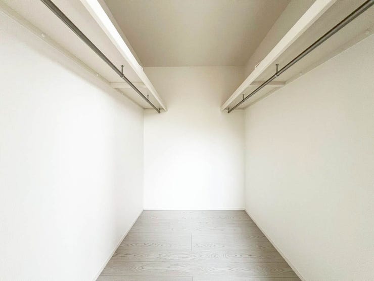 【駐車場3台以上】24時間換気システム♪複層ガラス♪トイレ2ヶ所♪LDK18帖以上♪