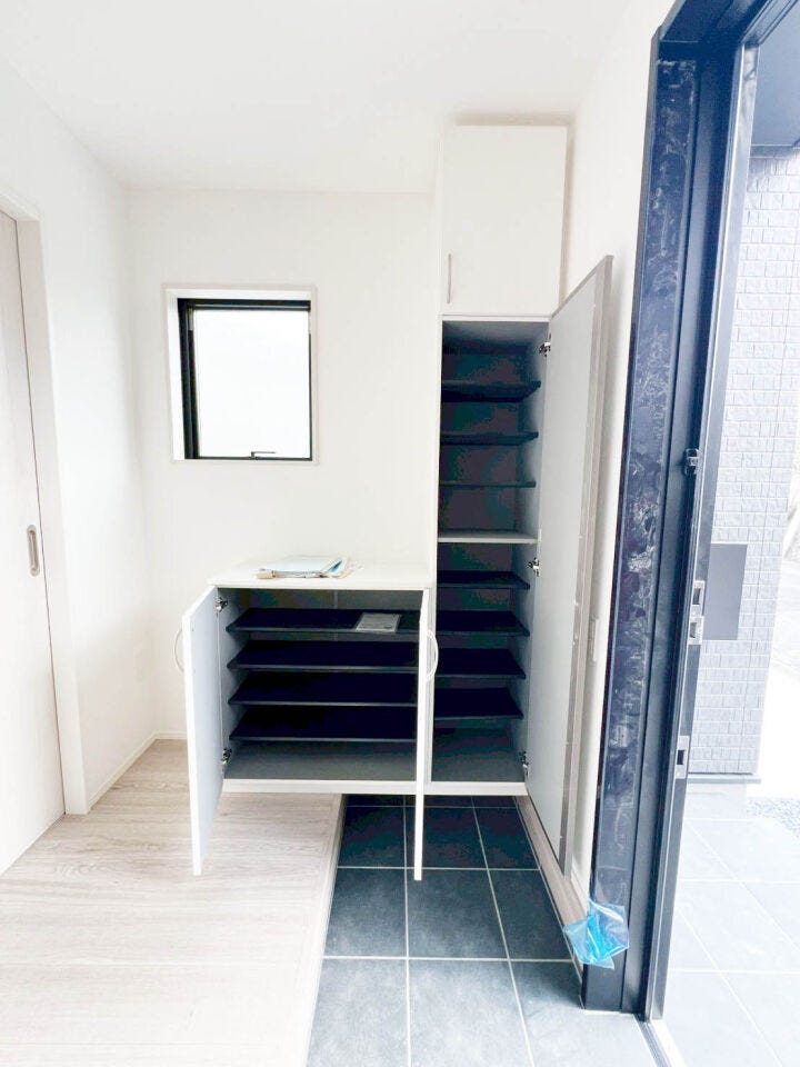 【駐車場3台以上】24時間換気システム♪複層ガラス♪トイレ2ヶ所♪LDK18帖以上♪