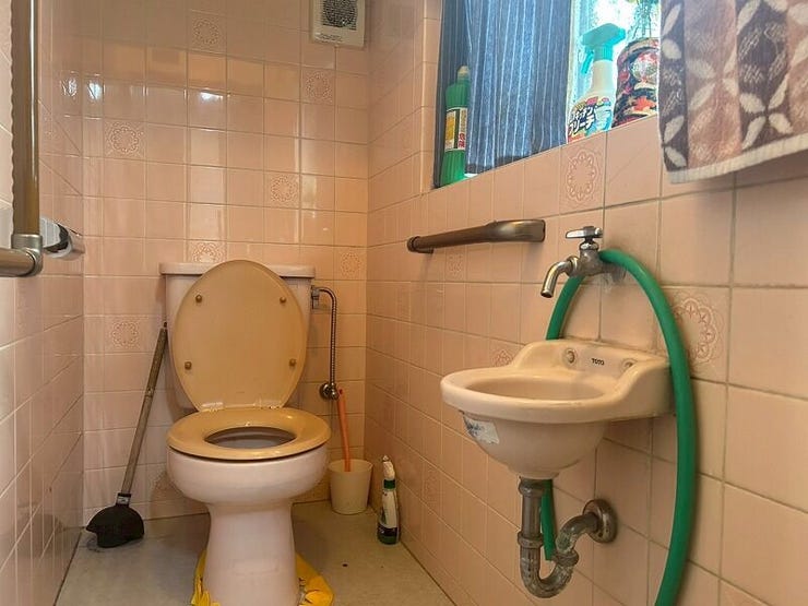 手洗い付きトイレ