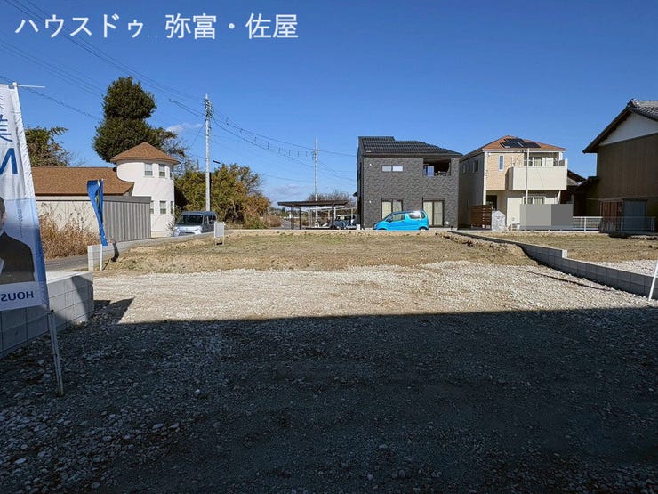 並列駐車3台可能です♪