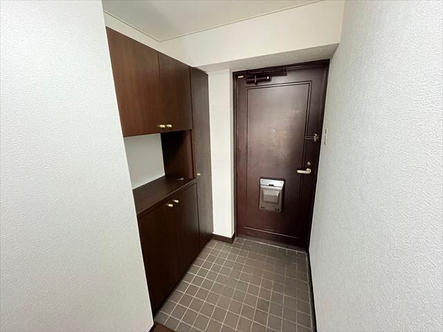 ◆シューズボックス◆玄関収納には小物を飾るスペースがあります。季節ごとに小物を変えたりとアレンジが楽しめそうです♪