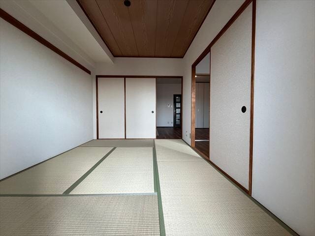 6畳和室:和室でごろんとお昼寝。家族のくつろぎのスペースになりそうですね。