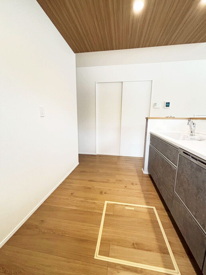 室内物干し付の洗面脱衣所♪小倉南区葛原東新築戸建て◎駐車場◎オール電化◎全室収納◎電動シャッター