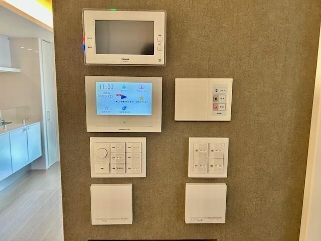 スイッチ類は一か所に集約