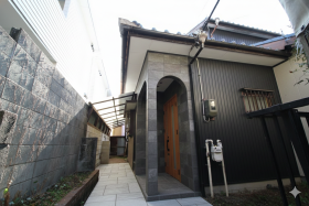 岡崎市鴨田町字荒子