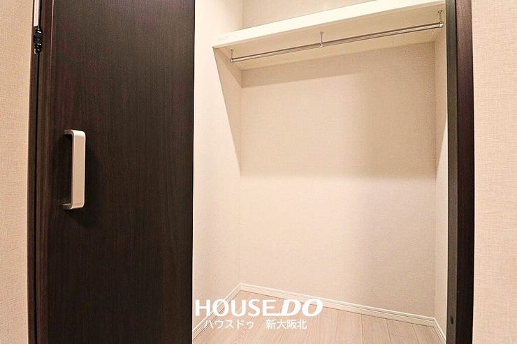 ■全居室収納付き!
■お部屋がスッキリ片付くだけでなく、新しく収納棚を買い足す必要がないので、初期費用が抑えられそうですね!