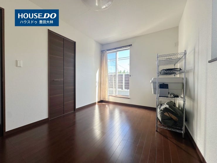 *高嶺小学校・上郷中学校*
見るだけ聞くだけOK!【お気軽に資料請求!不動産のことならなんでも/ハウスドゥ豊田大林】